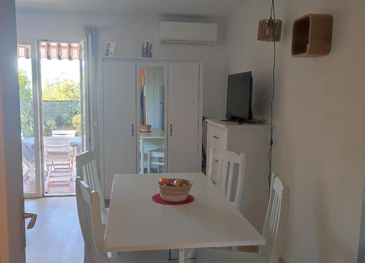 Joli Appartement Avec Jardin Dans Residence Avec Piscines Saint-Raphaël
